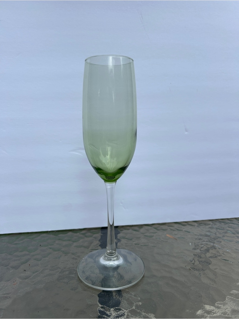 Green Champagne Flute - Elegant Home Dining Glass